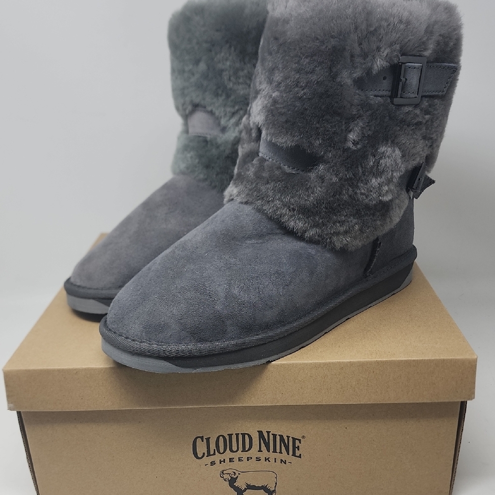 CLOUD 9 Gray Women's Boots